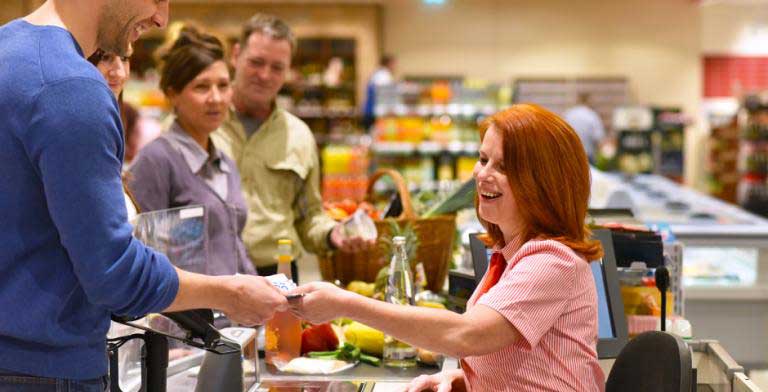 Reusable Bags Leave a Lasting Impression 2 grocery_store_checkout